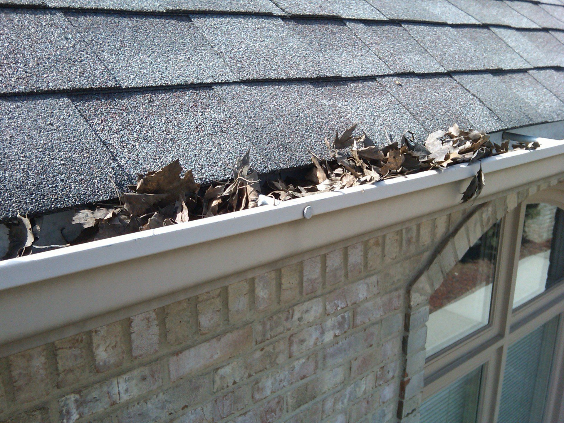 Gutter Cleaning Troy