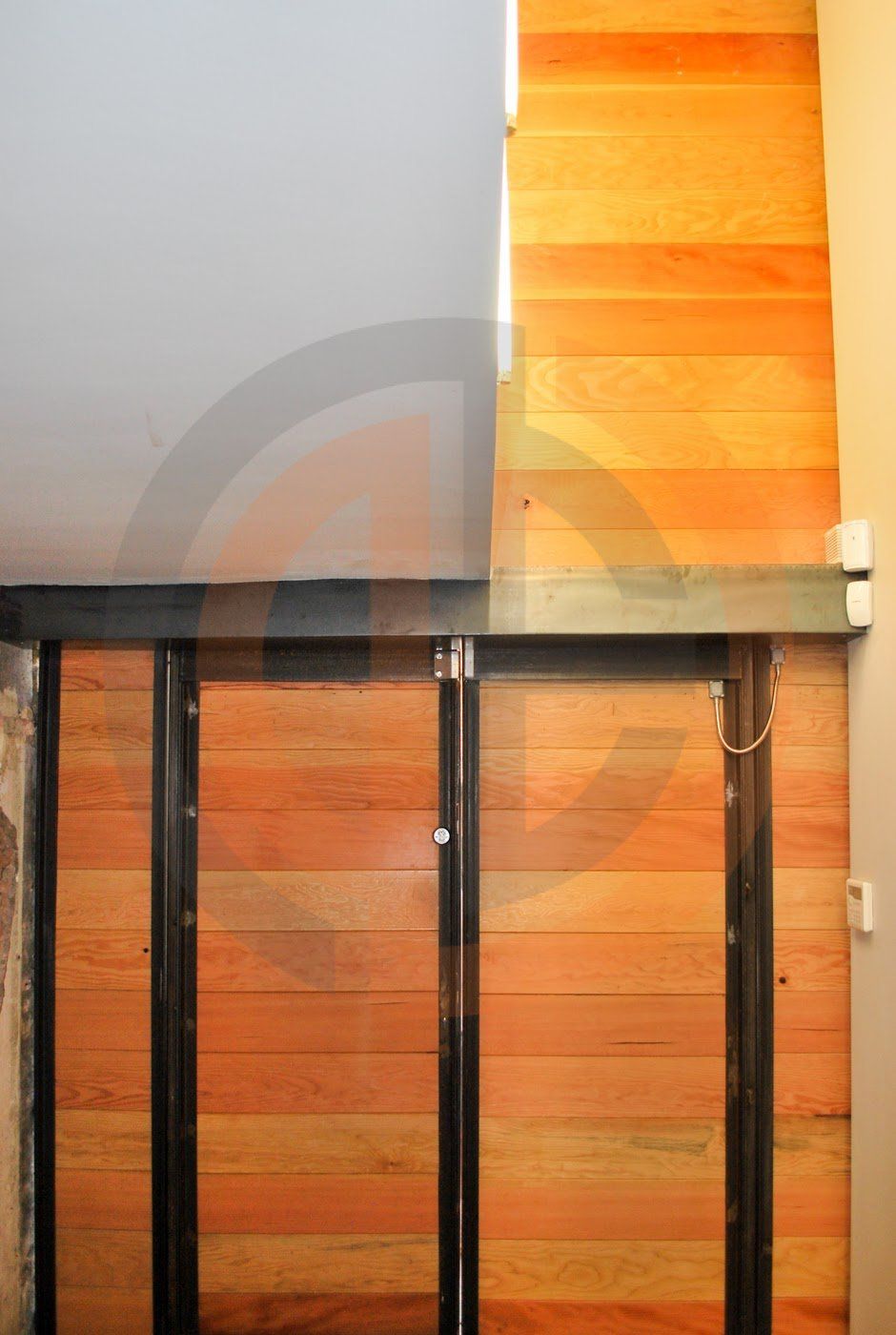 BLOK GYM HACKNEY - Entrance Doors