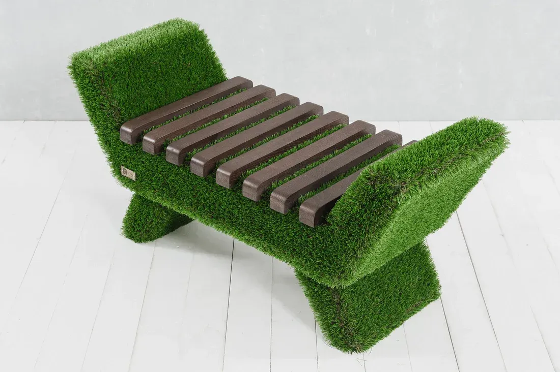 Baroque bench turf sculpture — Treasure Coast, FL