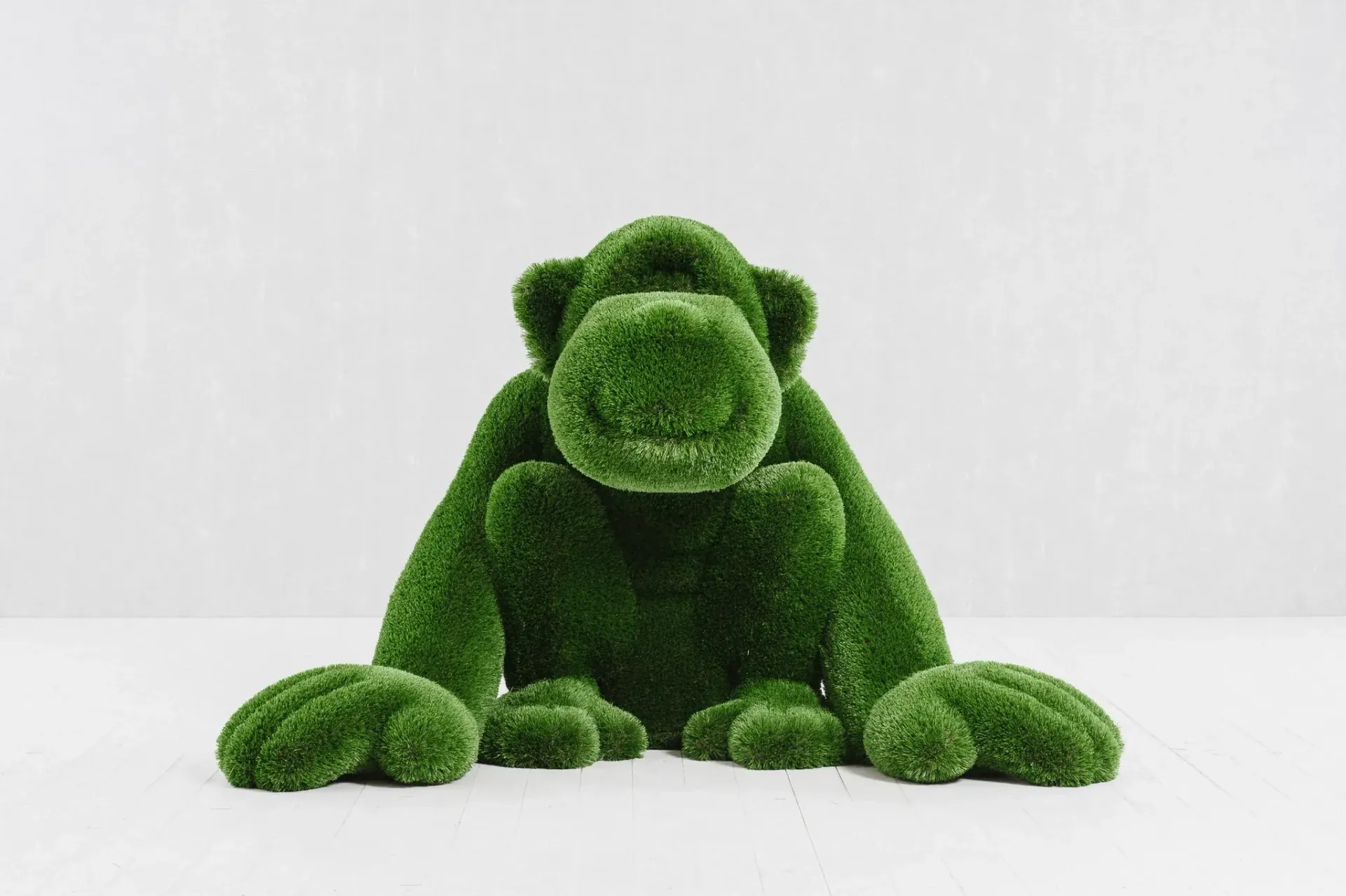 Turf monkey sculpture — Treasure Coast, FL