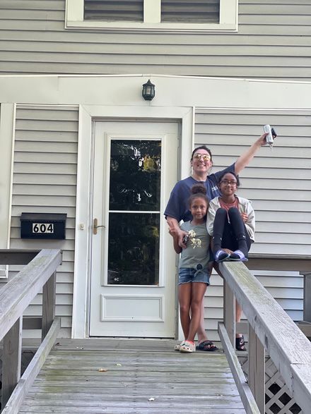 Happy first time home buyers in Marion, Il.