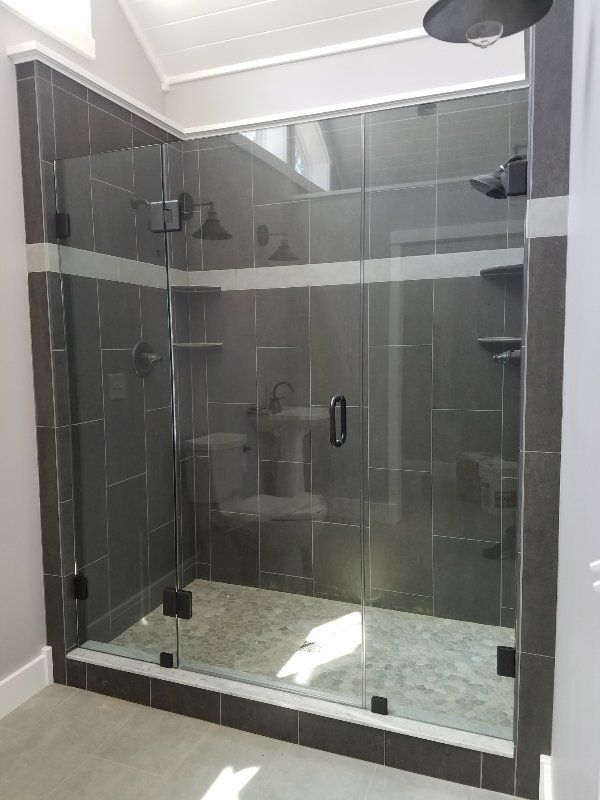 Glass Shower Booth – Syracuse, NY – Luxury Glass