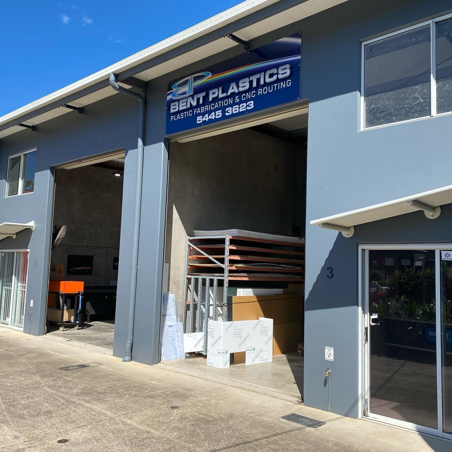 Bent Plastics Workshop — Bent Plastics in Kunda Park, QLD