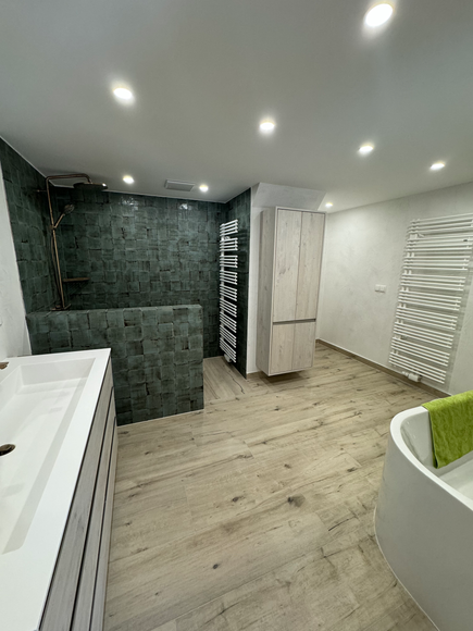 Mein Badezimmer: Mehr als nur ein Raum () Mein Badezimmer: Mehr als nur ein Raum