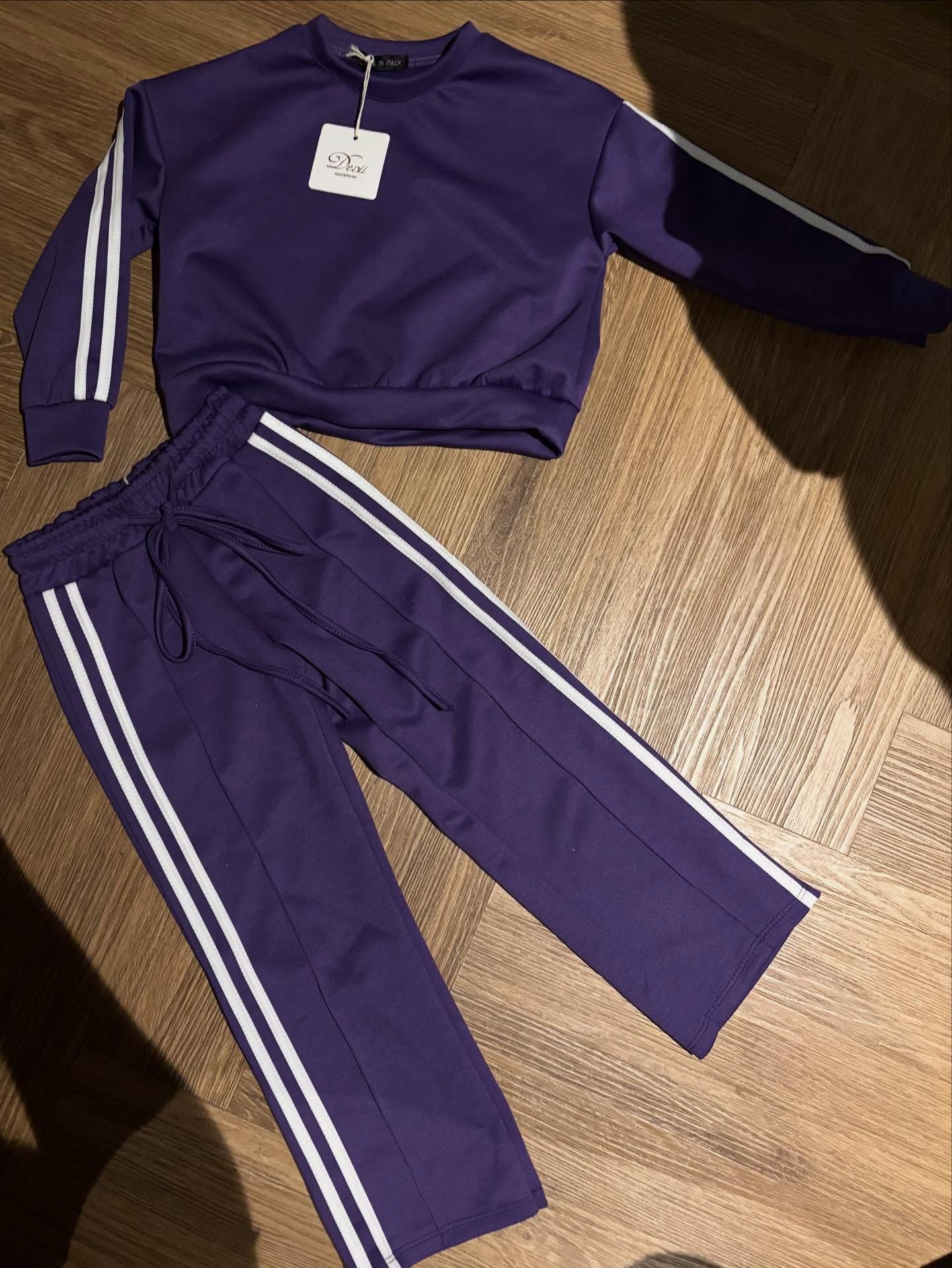 Comfy pak paars met witte strepen