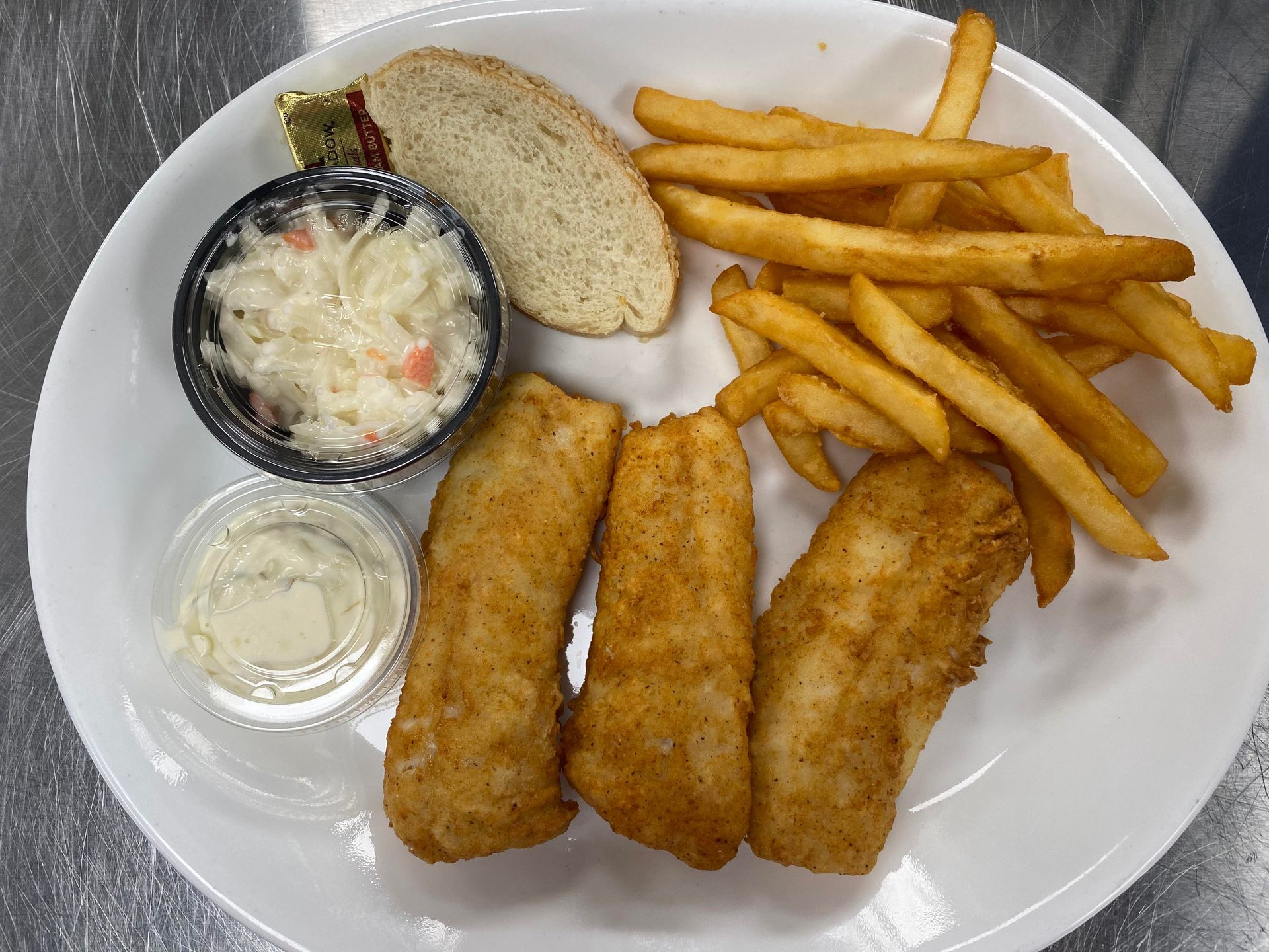 Gino's Pizza | Hartford, WI | Menu | Broasted Chicken | Fish Fry