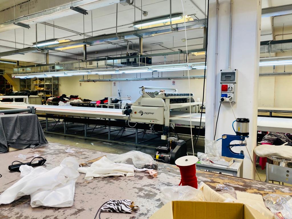 interno del laboratorio tessile