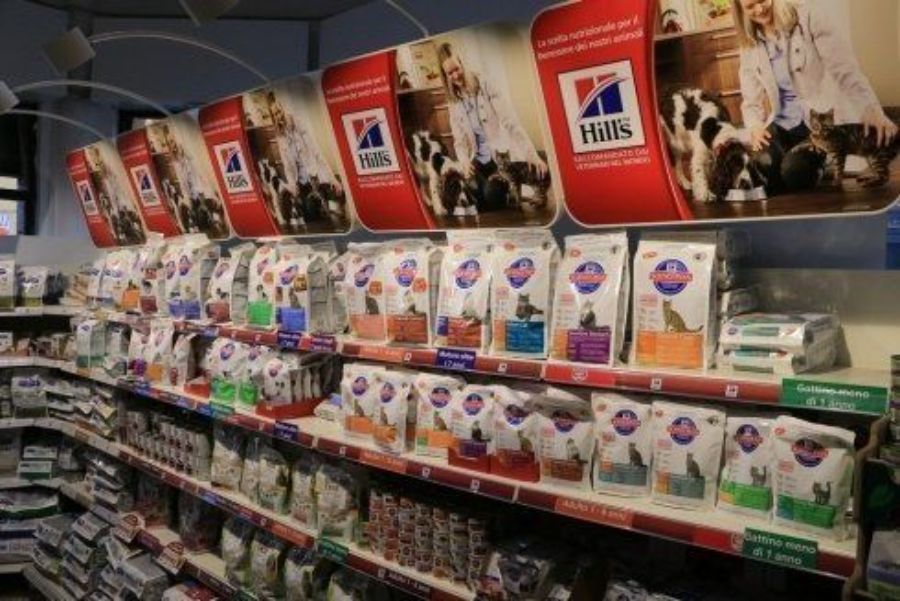 Crocchette per cani e gatti