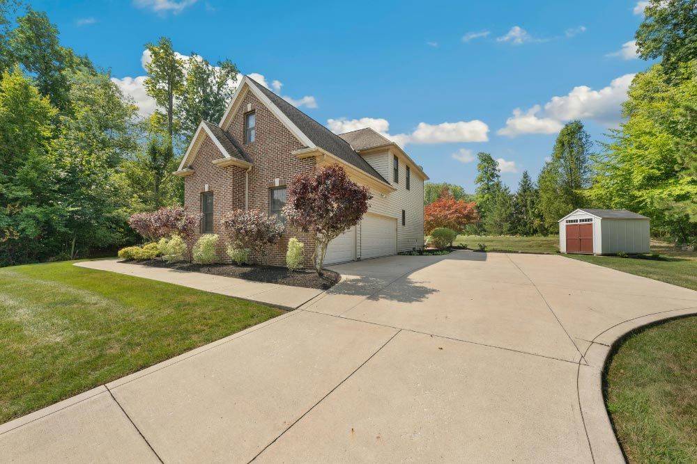 Concrete Driveway For A Residential Property in Jacksonville, FL