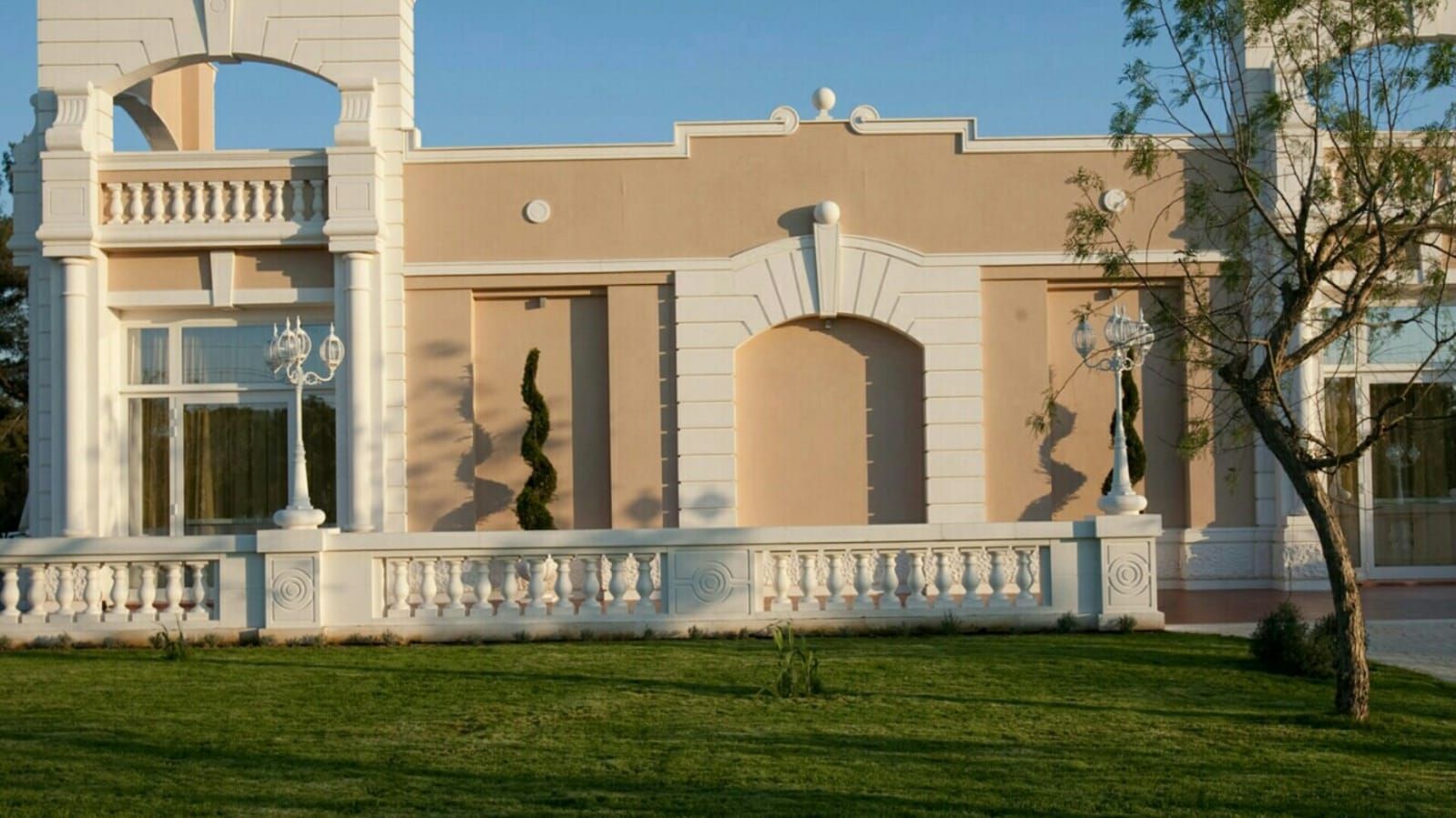 Rivestimenti e Restauri in pietra leccese e carparo a Brindisi, Lecce, Taranto