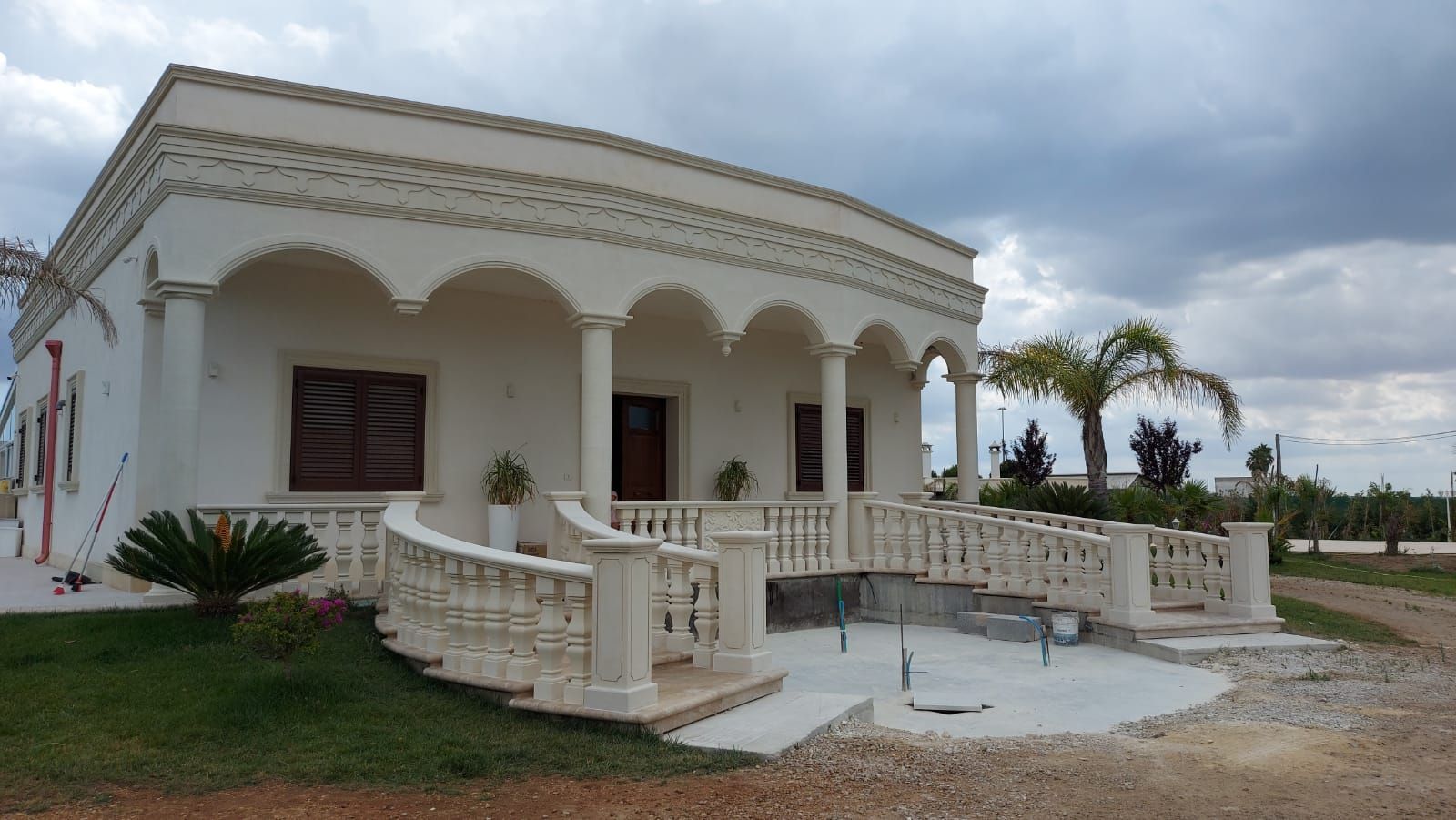 Rivestimenti e Restauri in pietra leccese e carparo a Brindisi, Lecce, Taranto