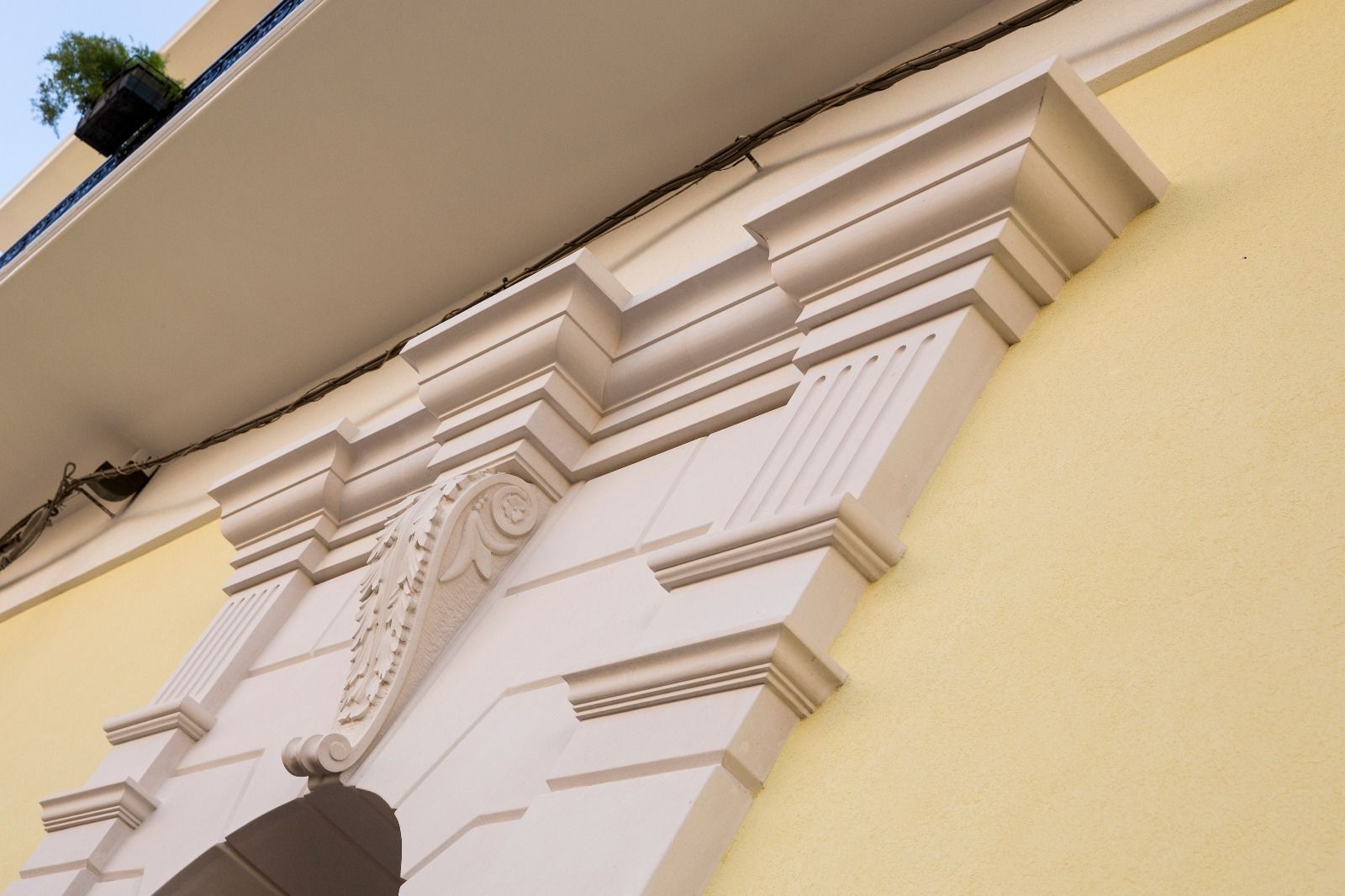 Rivestimenti e Restauri in pietra leccese e carparo a Brindisi, Lecce, Taranto