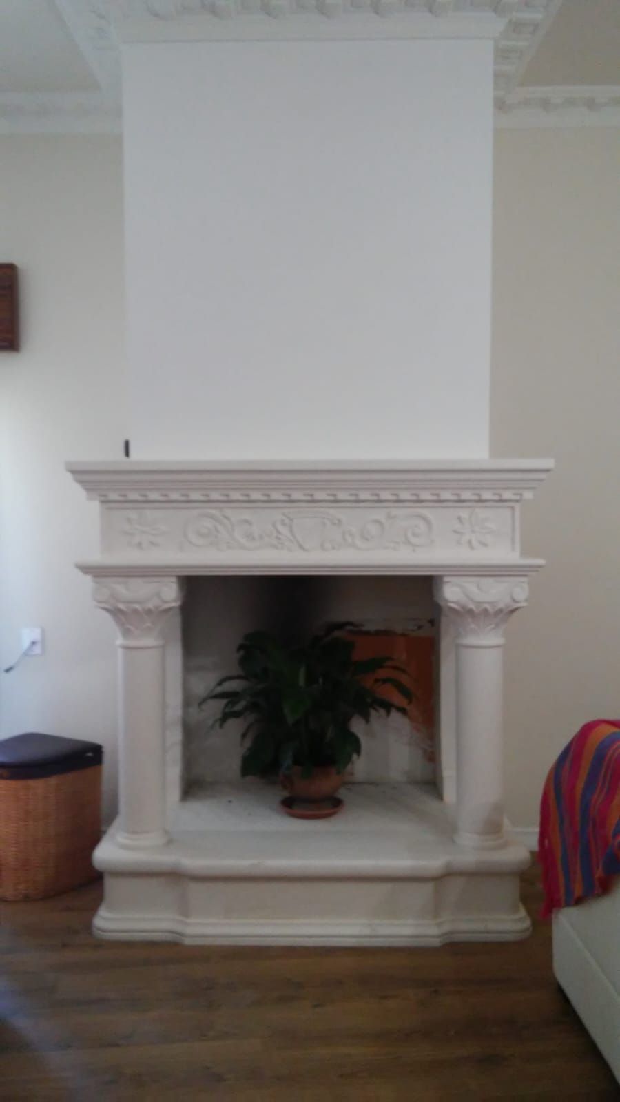 Caminetto in pietra leccese e carparo a Brindisi, Lecce, Taranto