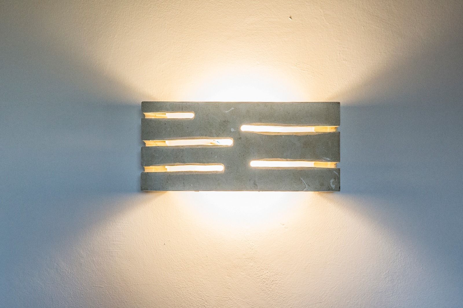 IIluminazione e lampade in pietra leccese e carparo a Brindisi, Lecce, Taranto