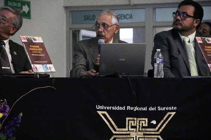 DR. RODRIGO CASTRO MARTÍNEZ - EN LA UNIVERSIDAD REGIONAL DEL SURESTE