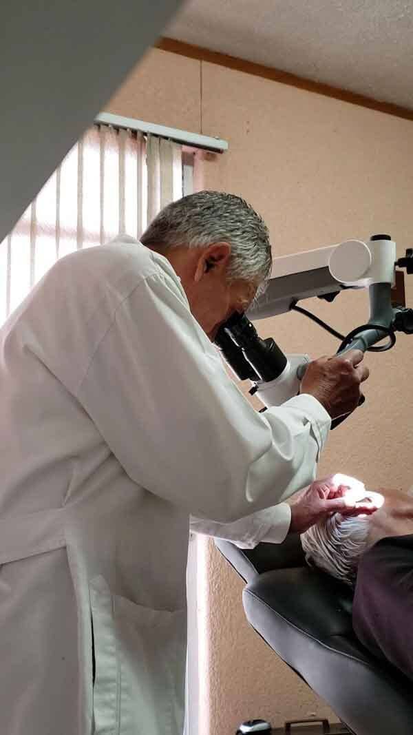 DR. RODRIGO CASTRO MARTÍNEZ - MÉDICO OTORRINOLARINGÓLOGO