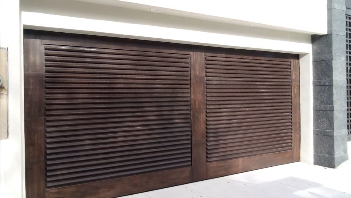 Puertas de Garage Ascendientes