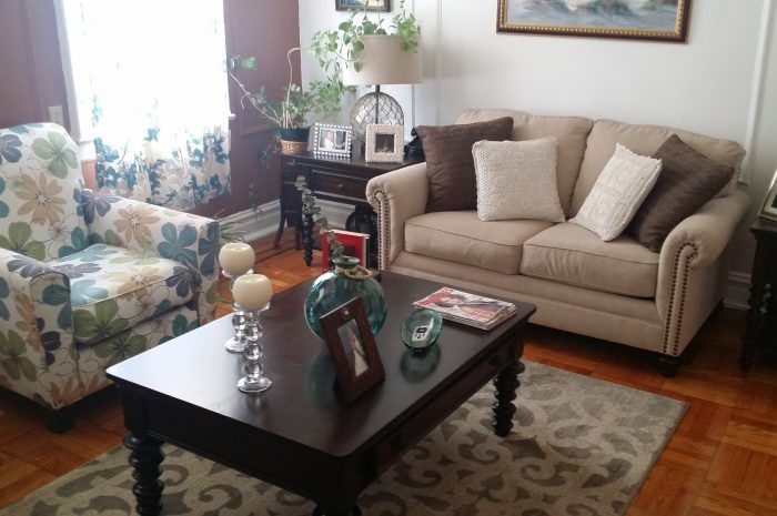 Living Room with Coffee Table