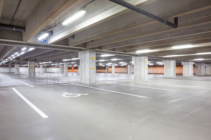 Inside Parking — Reno, NV — Airport Warehousing and Park to Travel