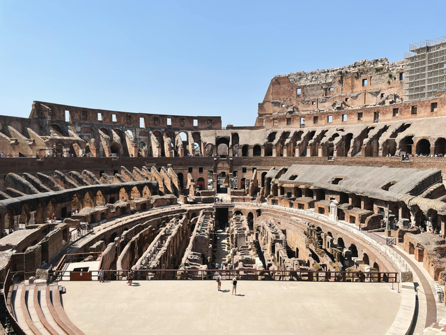 viaggi Italia Roma Colosseo Agenzia Viaggi Resta - F.lli Tarantini Corato (BA)