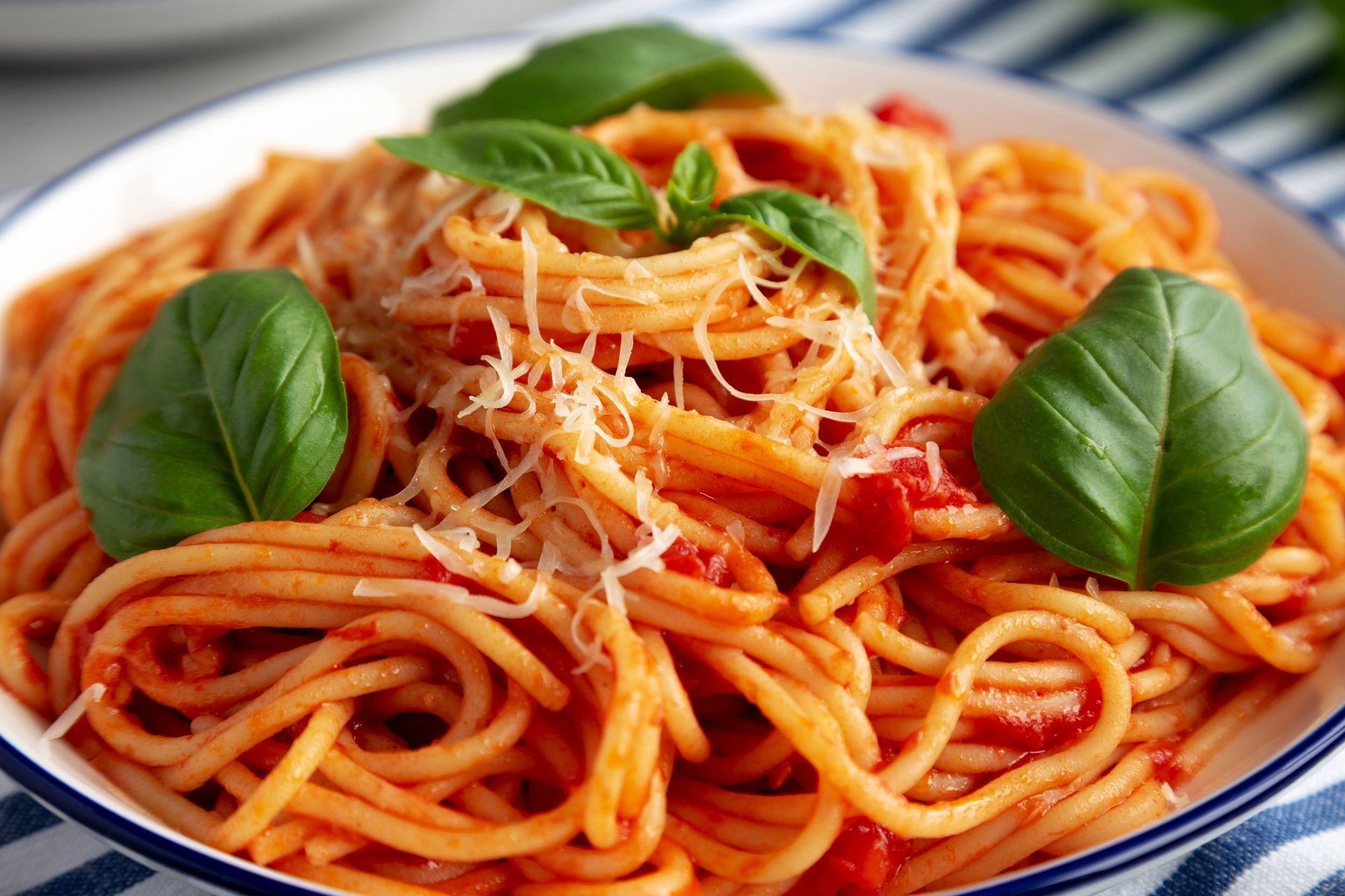 Spaghetti al pomodoro