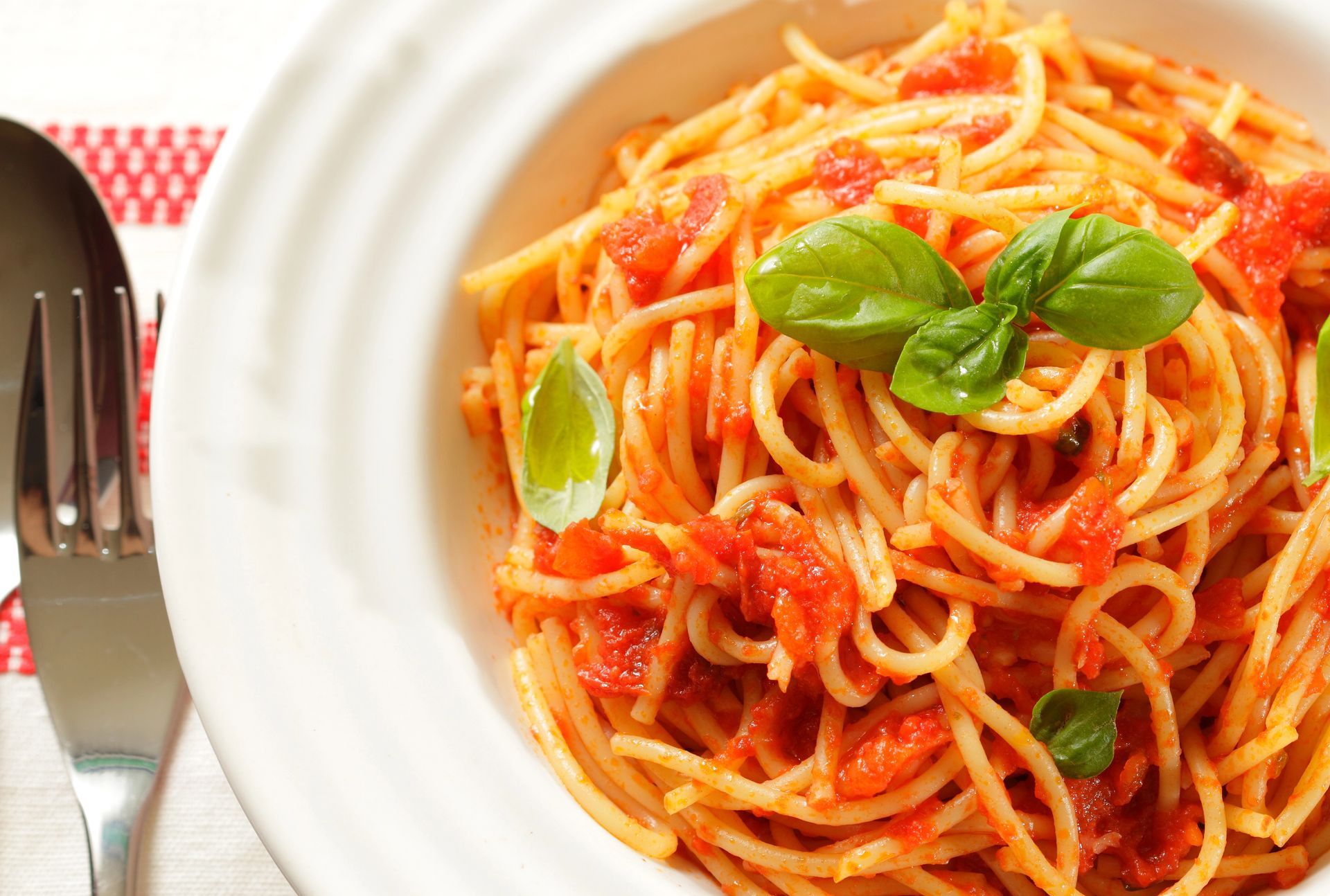 Spaghetti al pomodoro