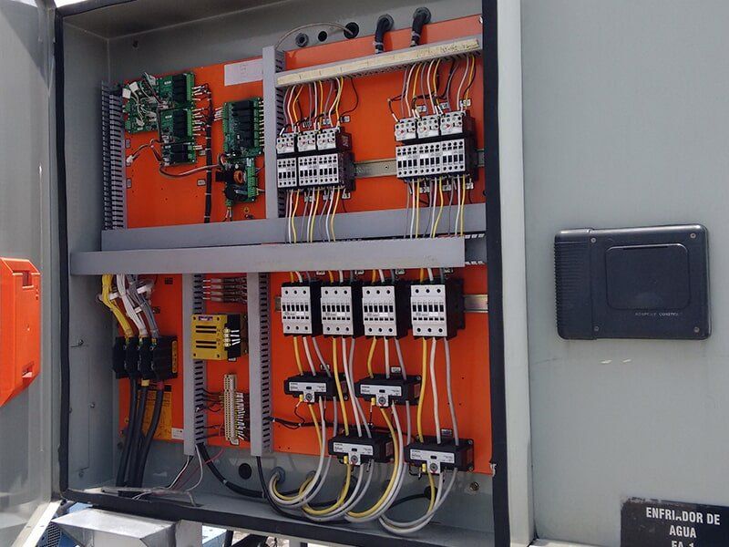 Servimatec S.A.S. tablero de control