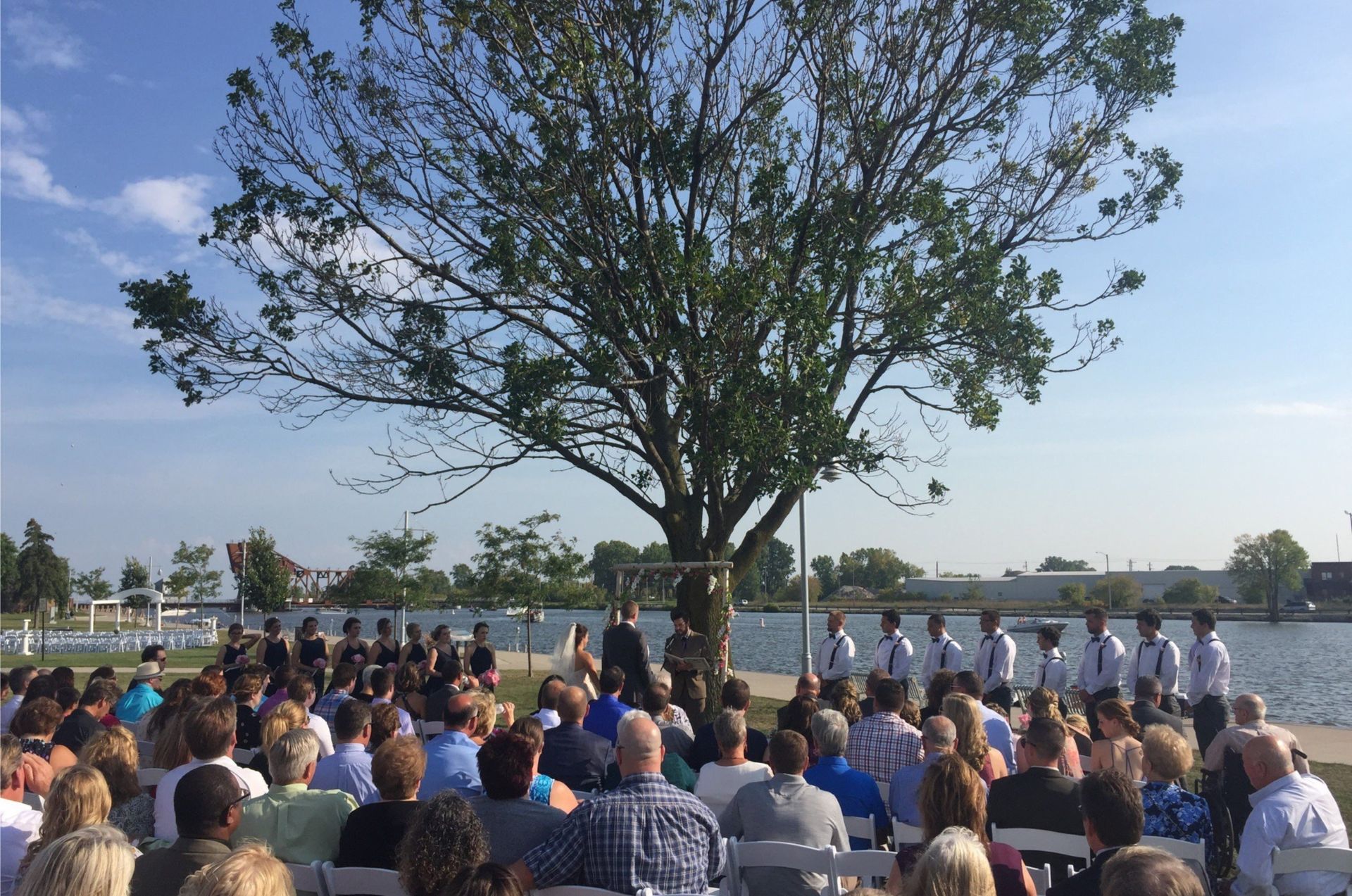 outdoor wedding ceremony at the Oshkosh Convention Center on the Water