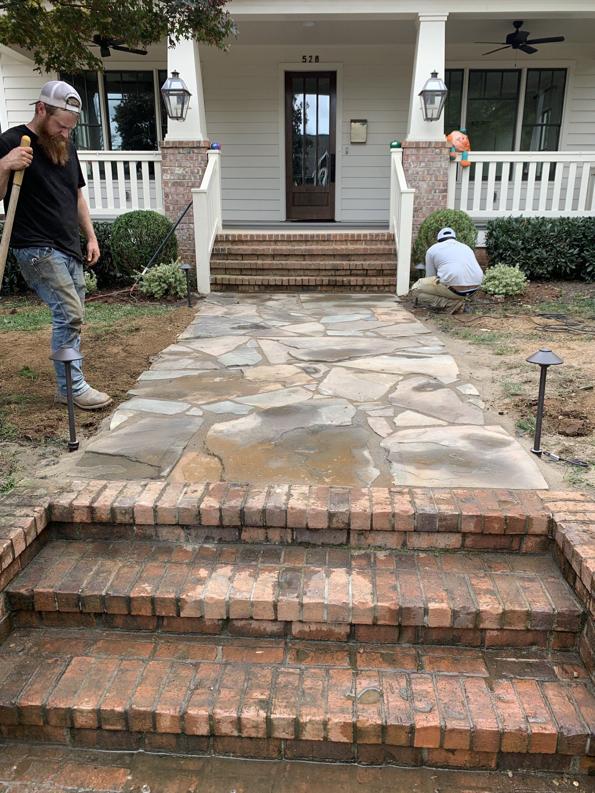 lawn maintenance companies near me