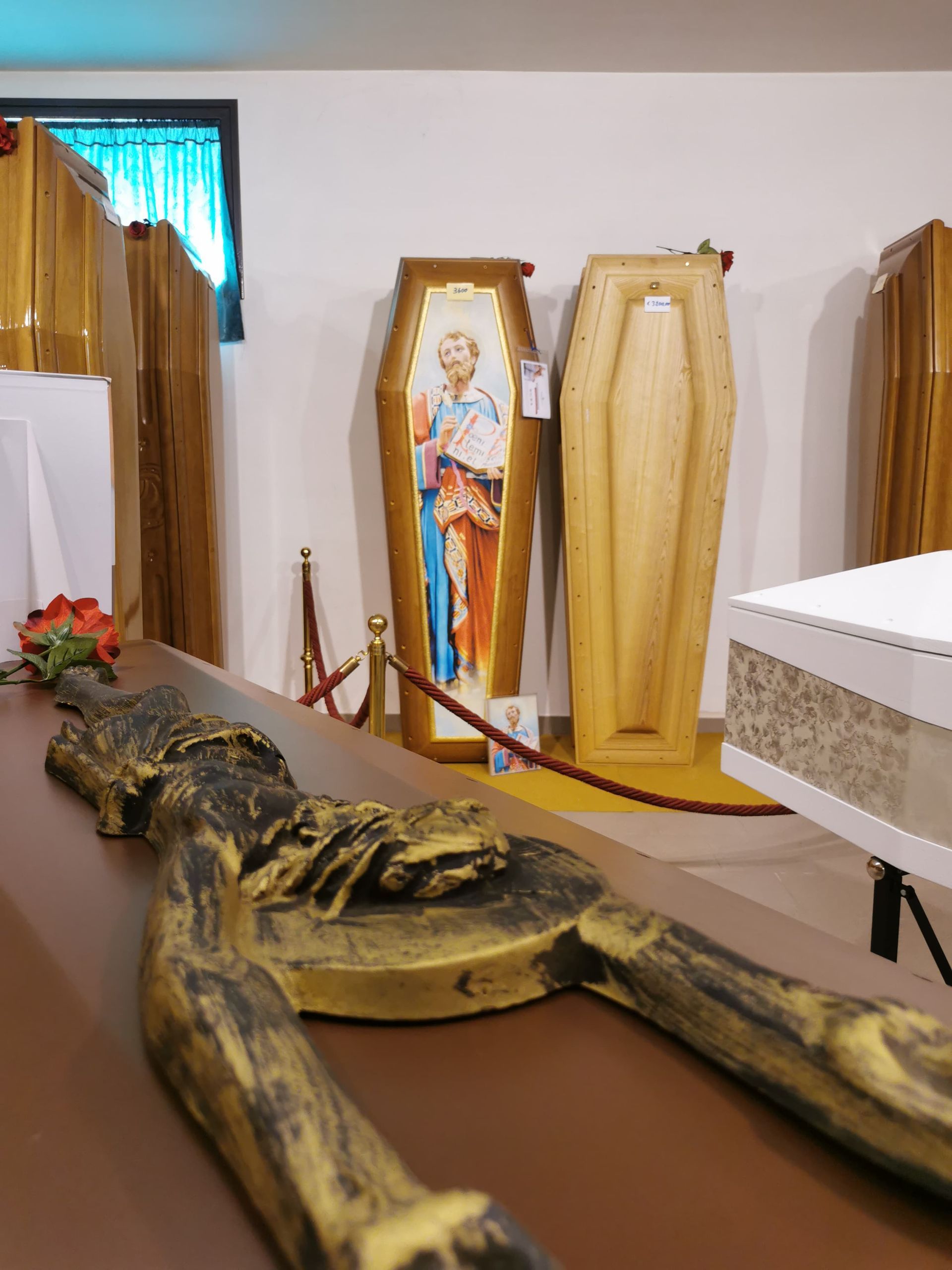 Onoranze Funebri D'Ambrogio, funerale, bara