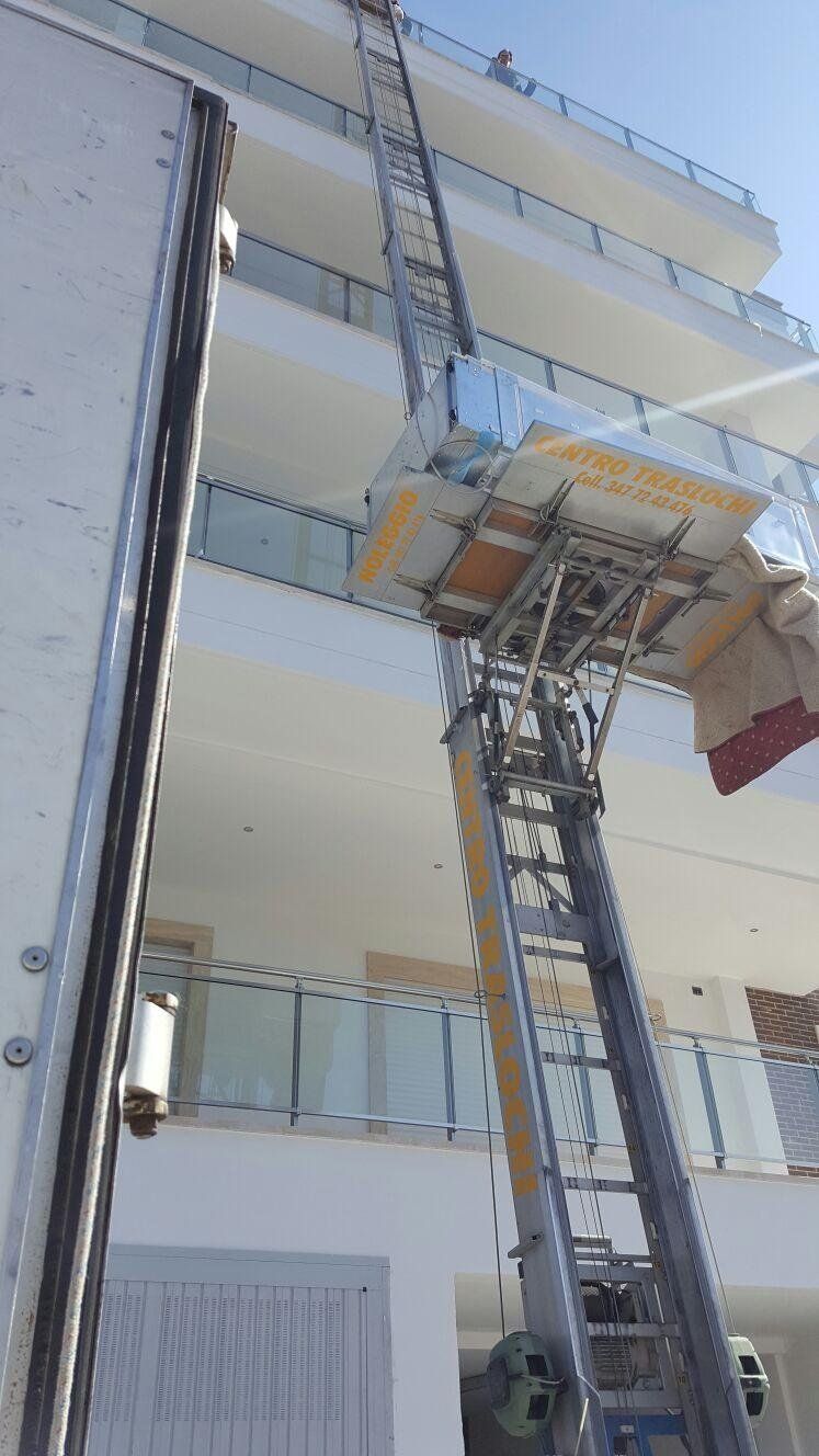 scala aerea per traslochi