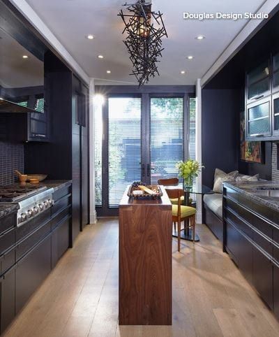 Black Kitchen 6