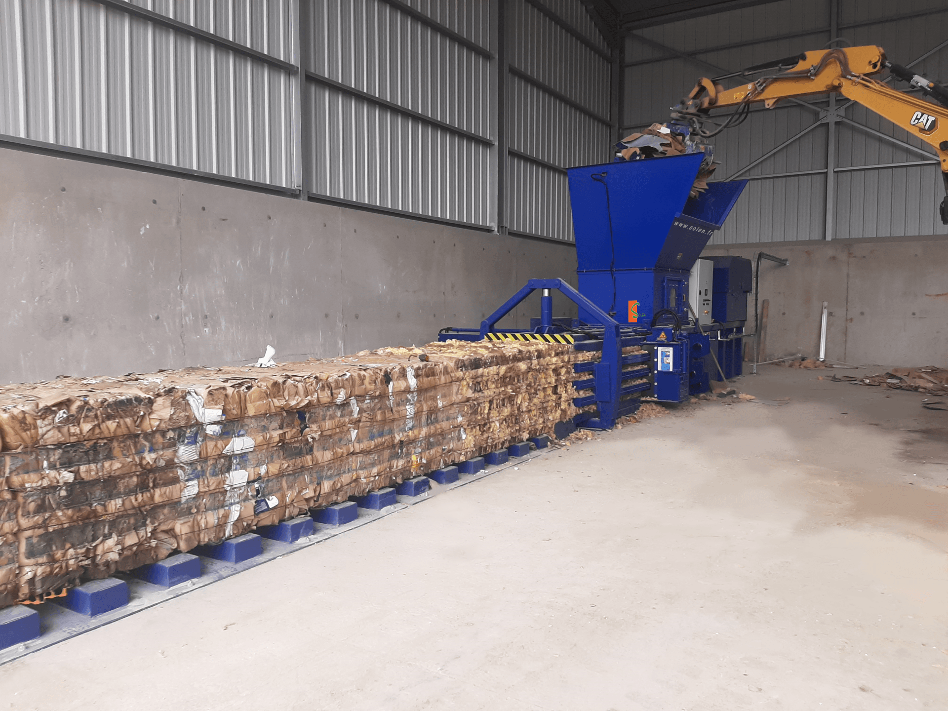 presse à balles horizontale pour compacter le carton