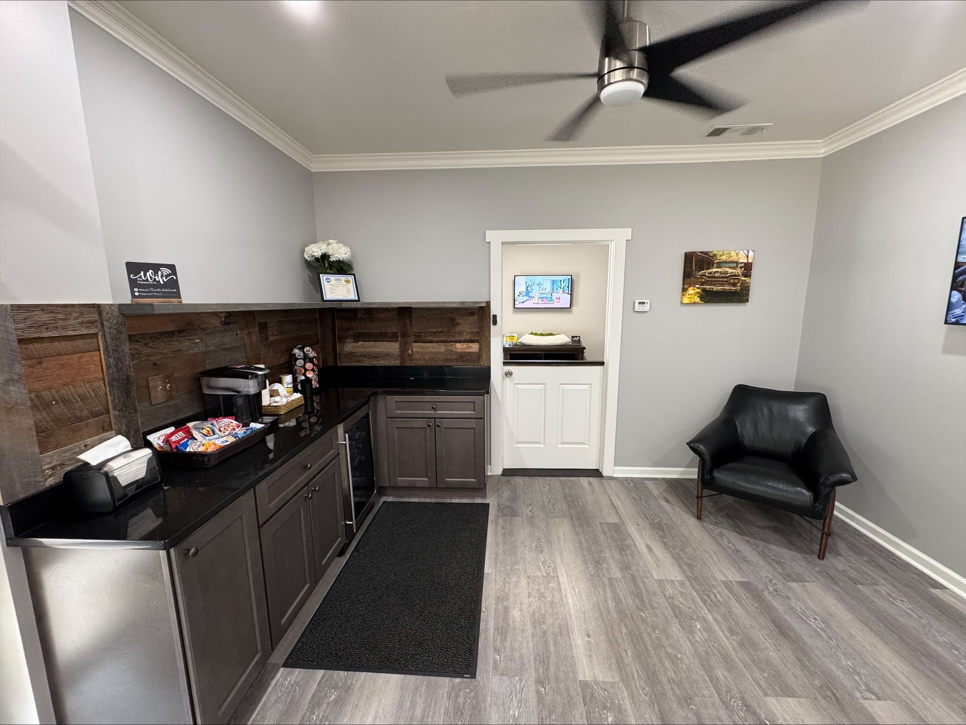 Our Relaxing Zone at Marietta Auto Repair