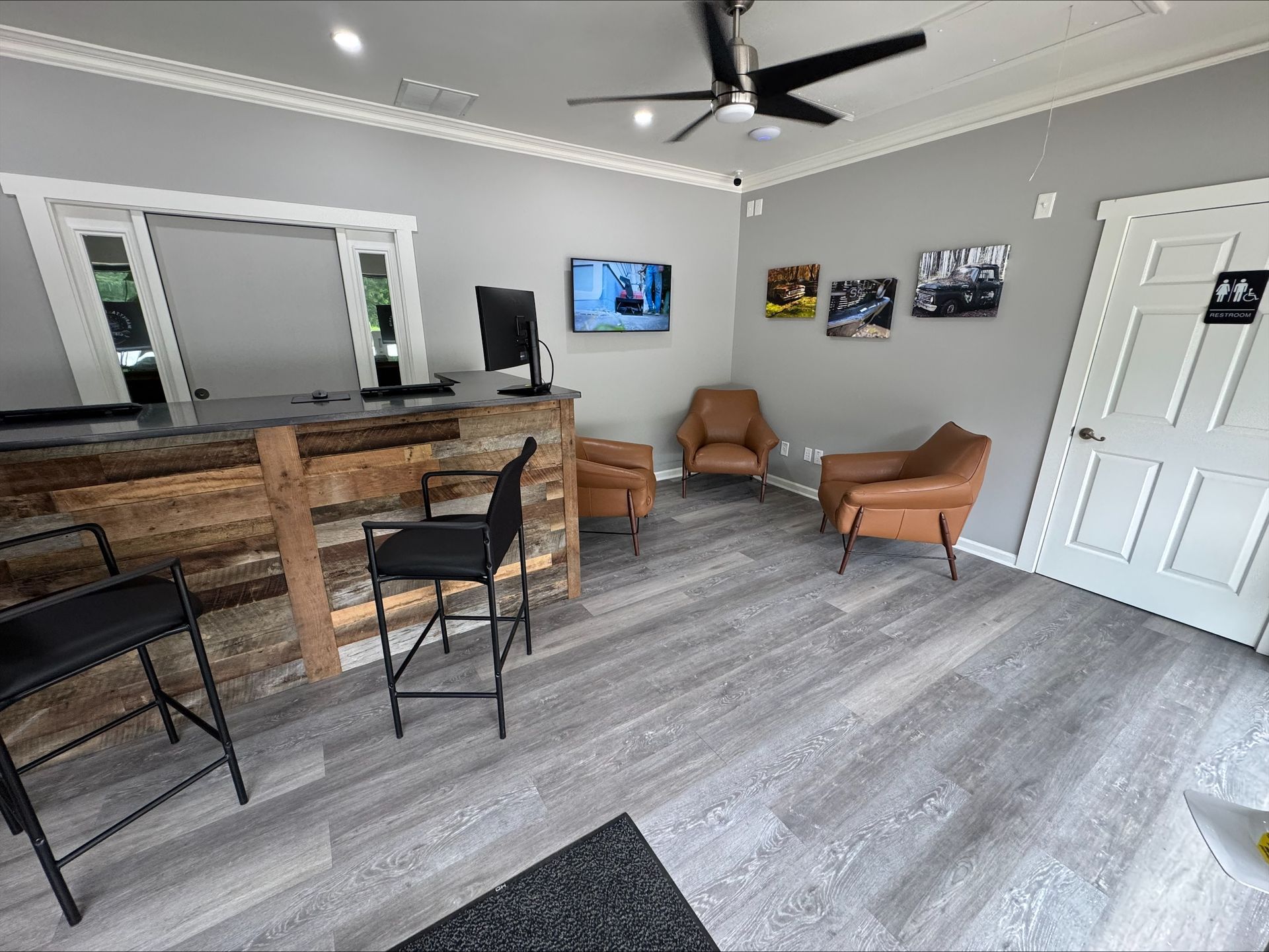 The Waiting Room at Marietta Auto Repair