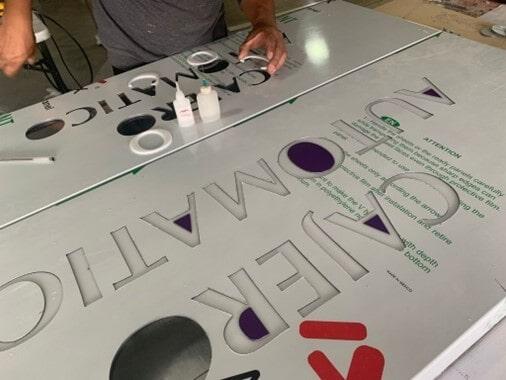 INTENSIDAD - Iluminación Neón