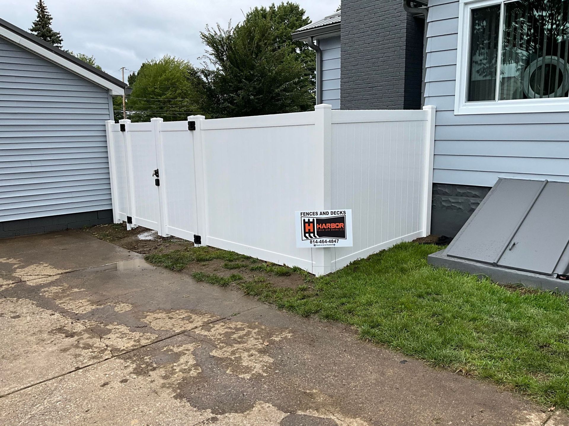 Small White Fence - Erie, PA - Harbor Fence Co.