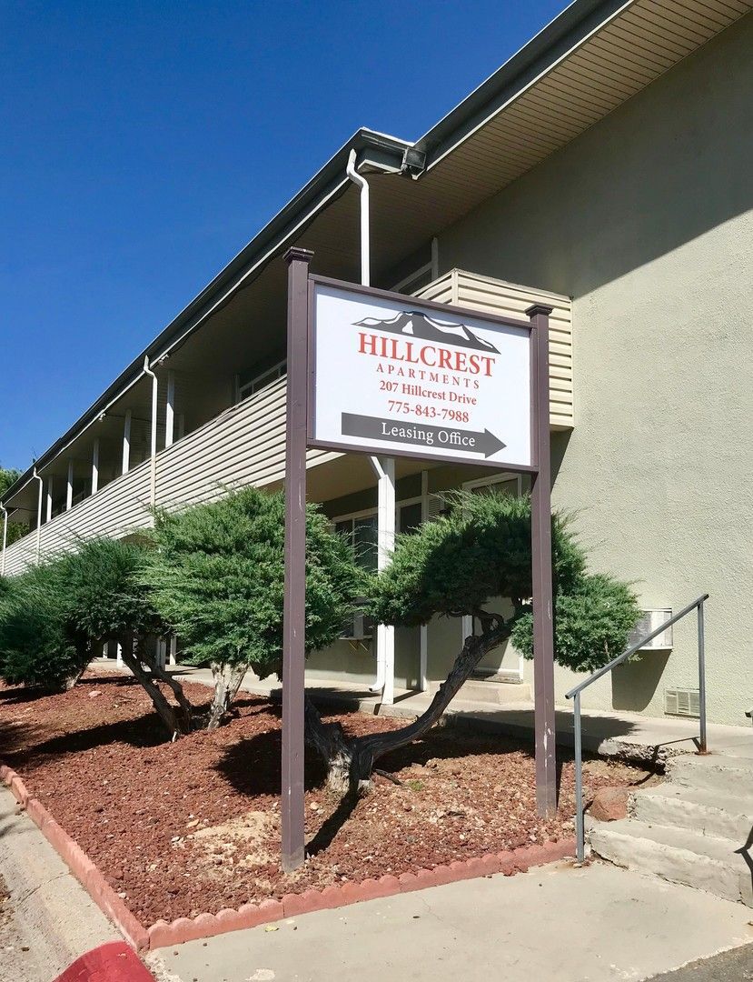 HillCrest Apartments photo