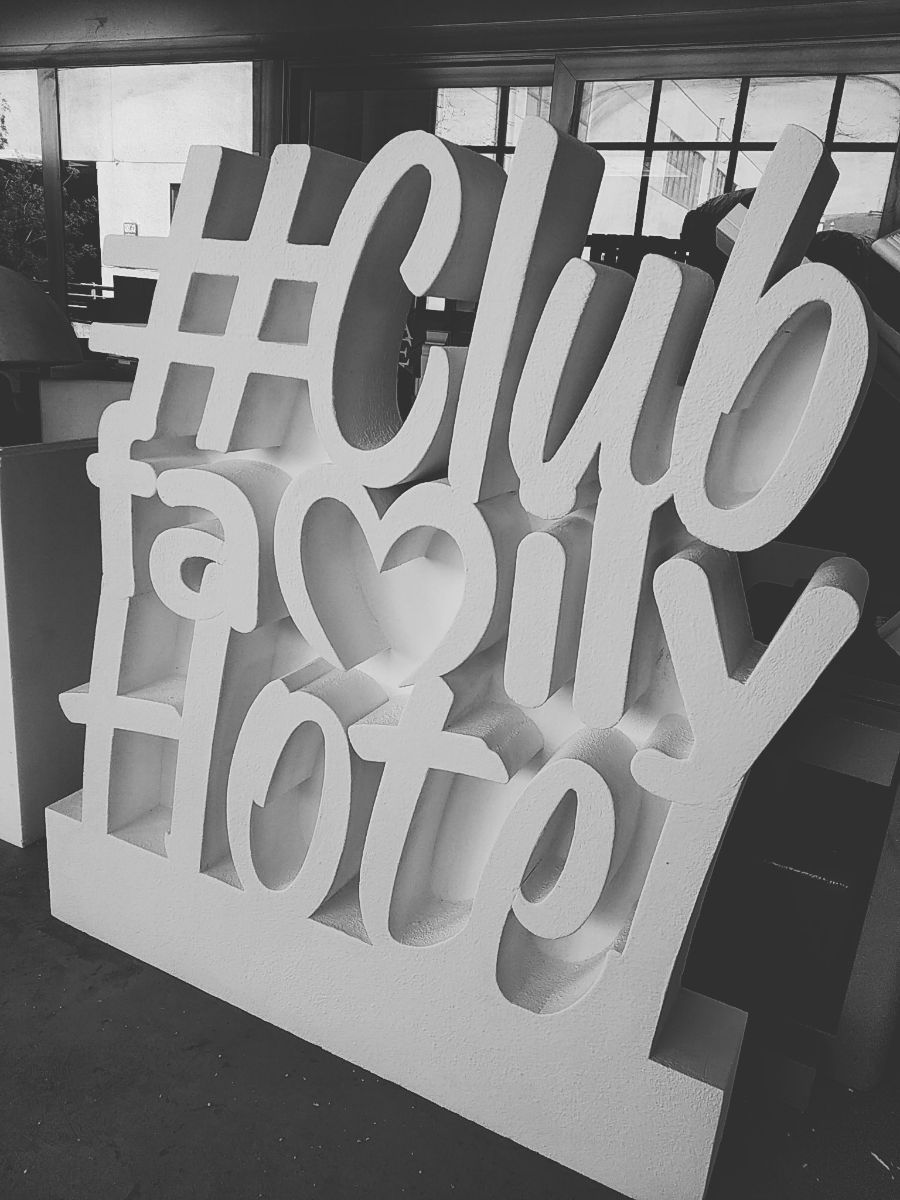 Insegna in polistirolo 2