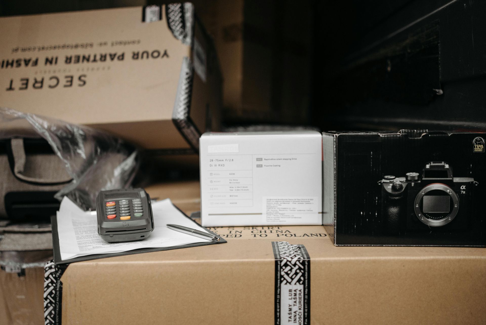 Customer completing a secure online checkout with fast shipping icons.