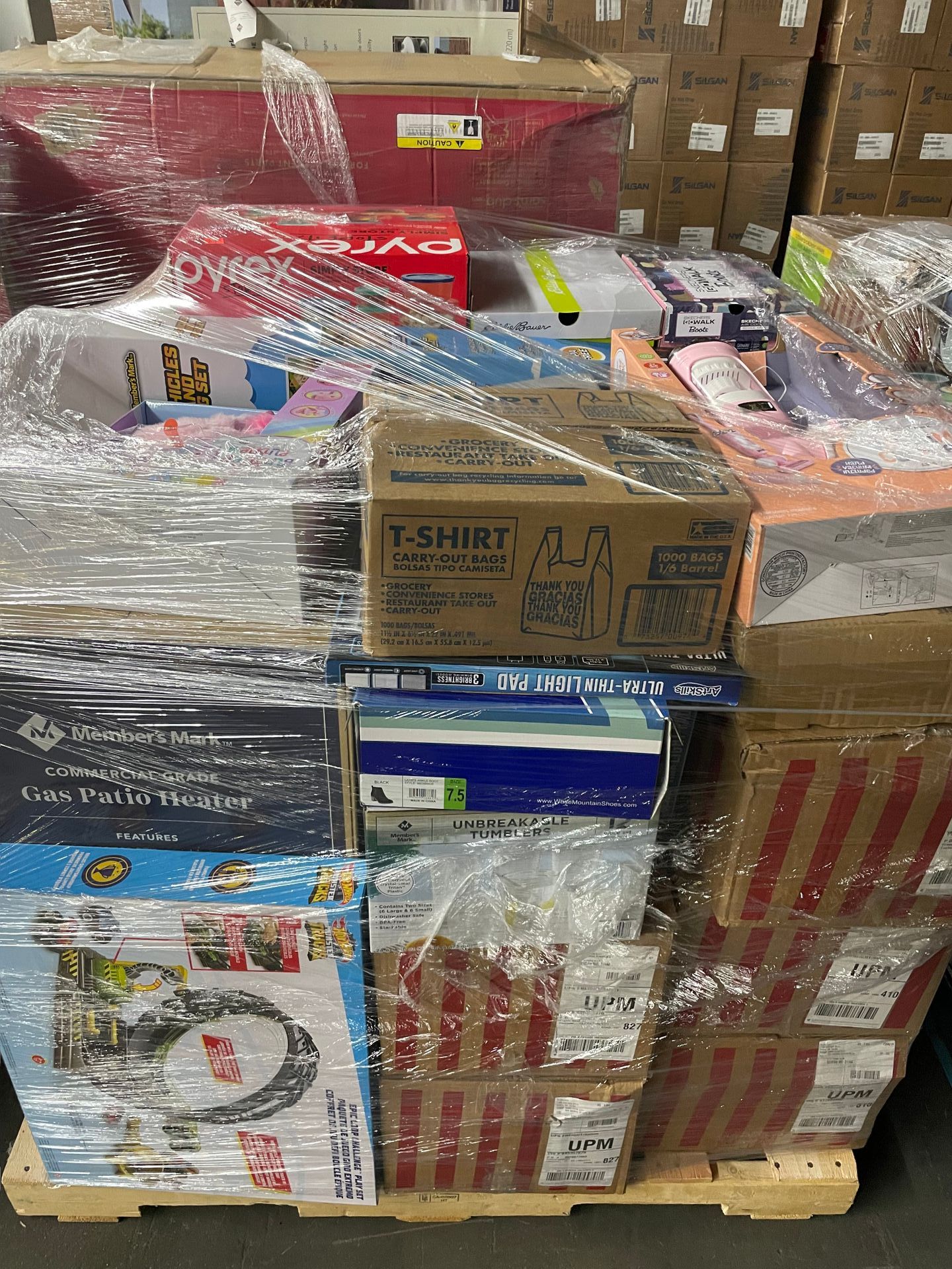 About American Liquidations Pallet Liquidators in CT