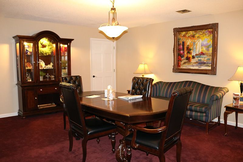 fuqua-bankston-funeral-home-pre-plan-room