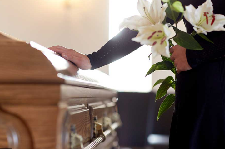 Comforting | Hollywood, FL | Valerie Panciera’s Landmark Funeral Home