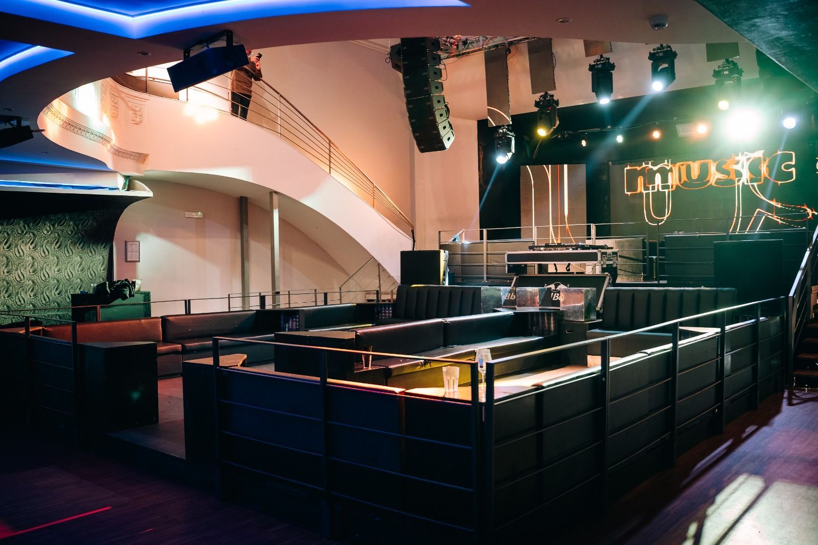 Platea - Teatro Centrale Roma