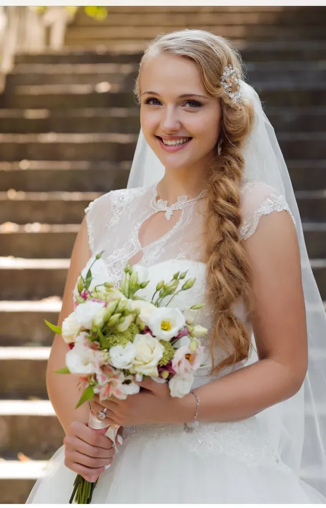 blonde bride