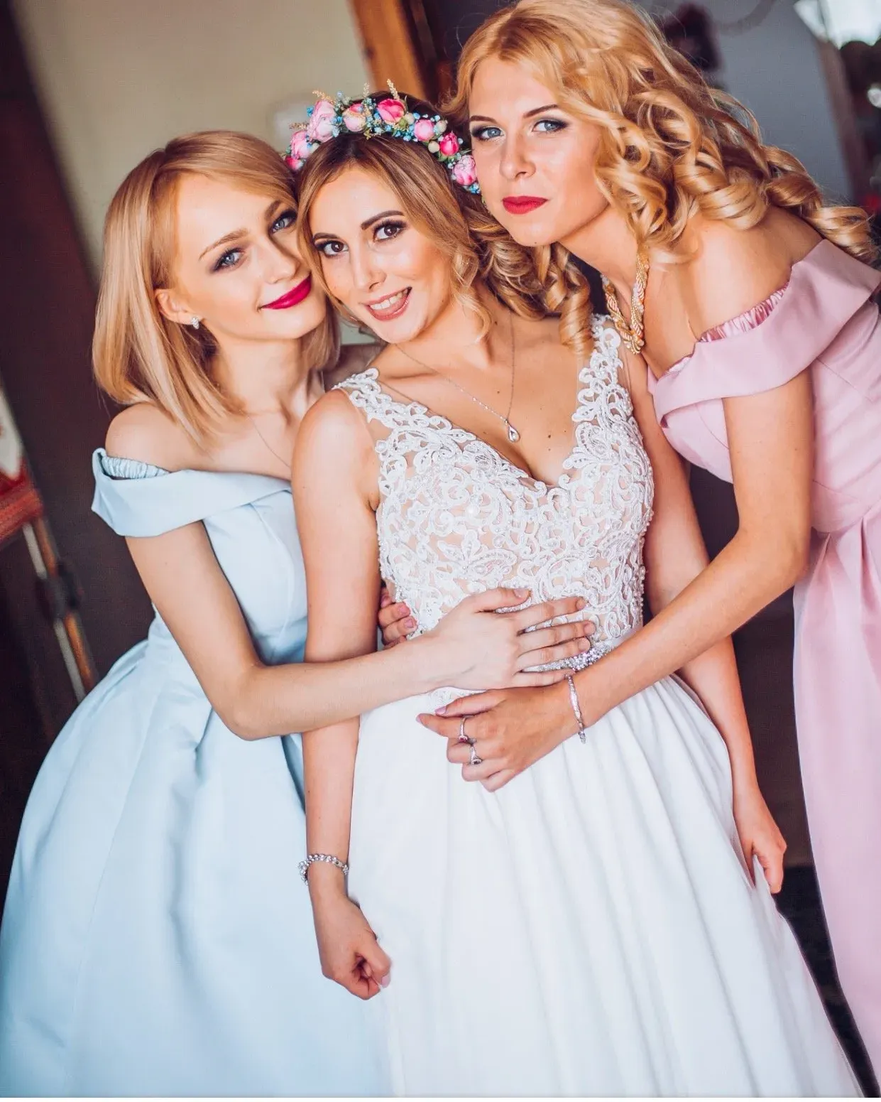 bride and bridesmaids