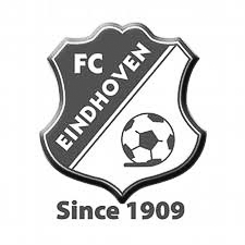 Het logo van fc eindhoven is zwart-wit en heeft een voetbal erop.