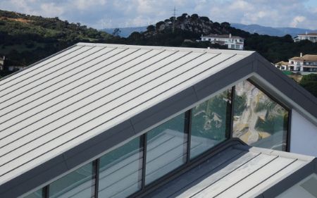 hacer estructura metálica para cubierta de pabellón en Castor Urdiales, Cantabria