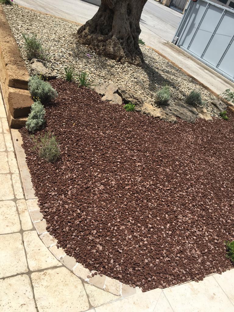 realizzazione di aiuole condominiali