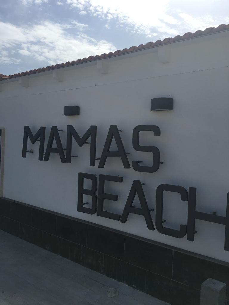 insegna di un locale